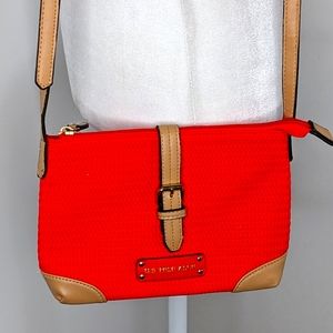 🏈 U.S. Polo Assn. EUC textured crossbody bag small bright neon red  9 x 6 x 2